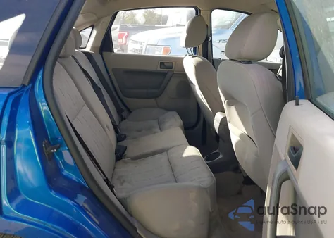 2010 Ford Focus Se из США, поврежденный, VIN 1FAHP3FN6AW245831